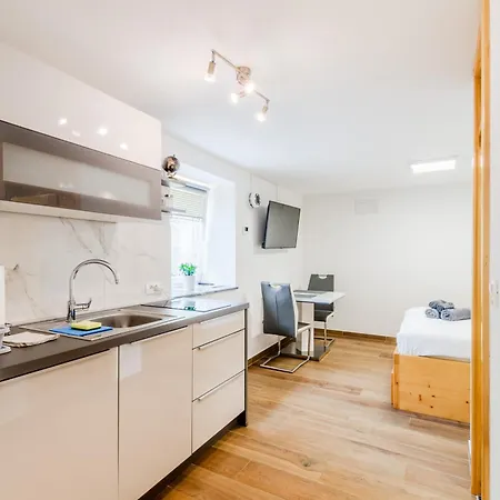 Apartmaji Mausi Bovec