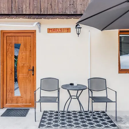 Apartman Apartmaji Mausi