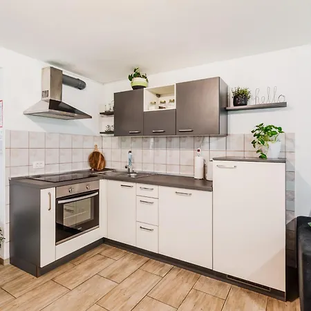 Apartman Apartmaji Mausi *