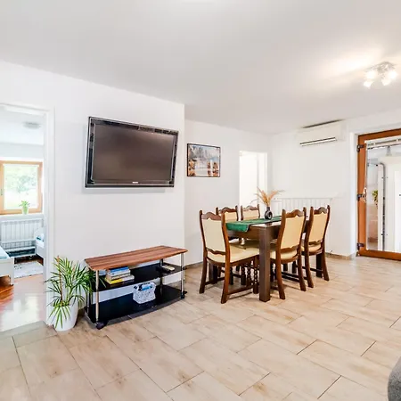 Apartmaji Mausi Bovec