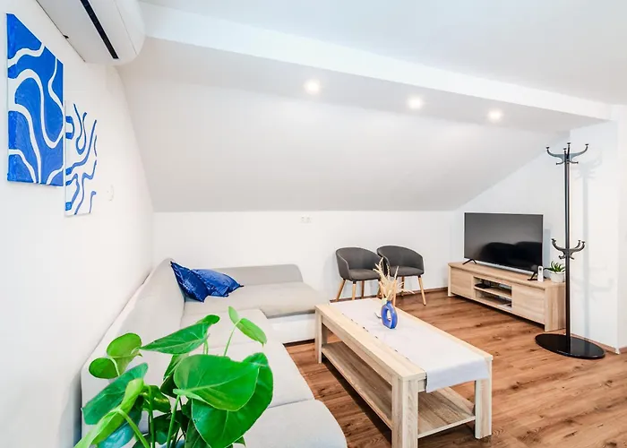 Apartmaji Mausi شقة