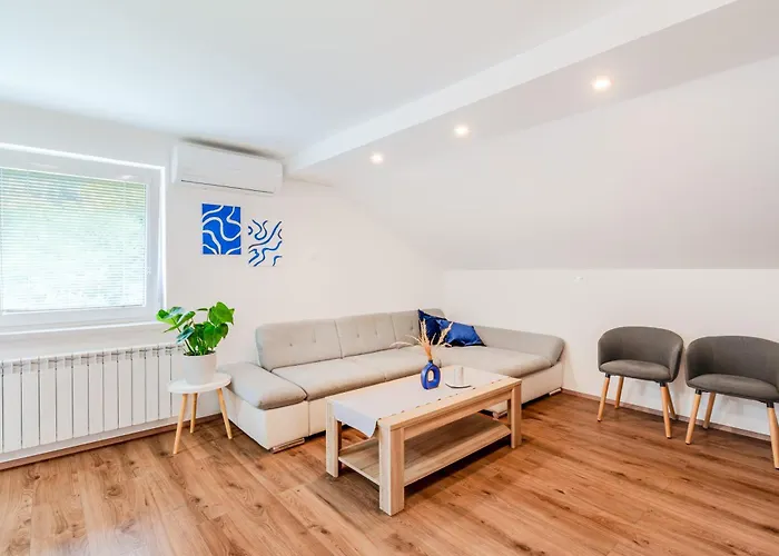 شقة Apartmaji Mausi