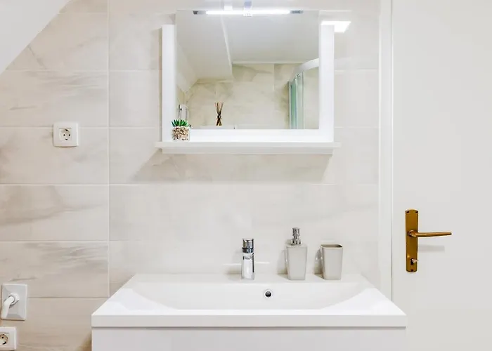 Daire Apartmaji Mausi *