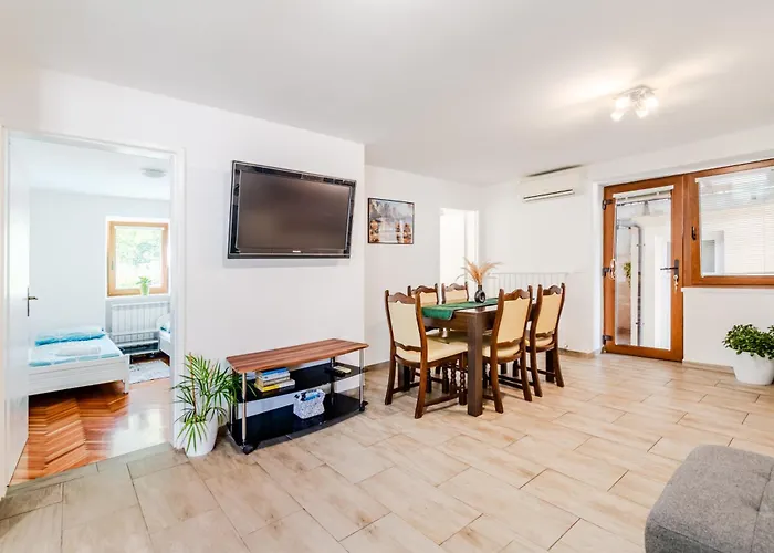 Apartmaji Mausi Bovec